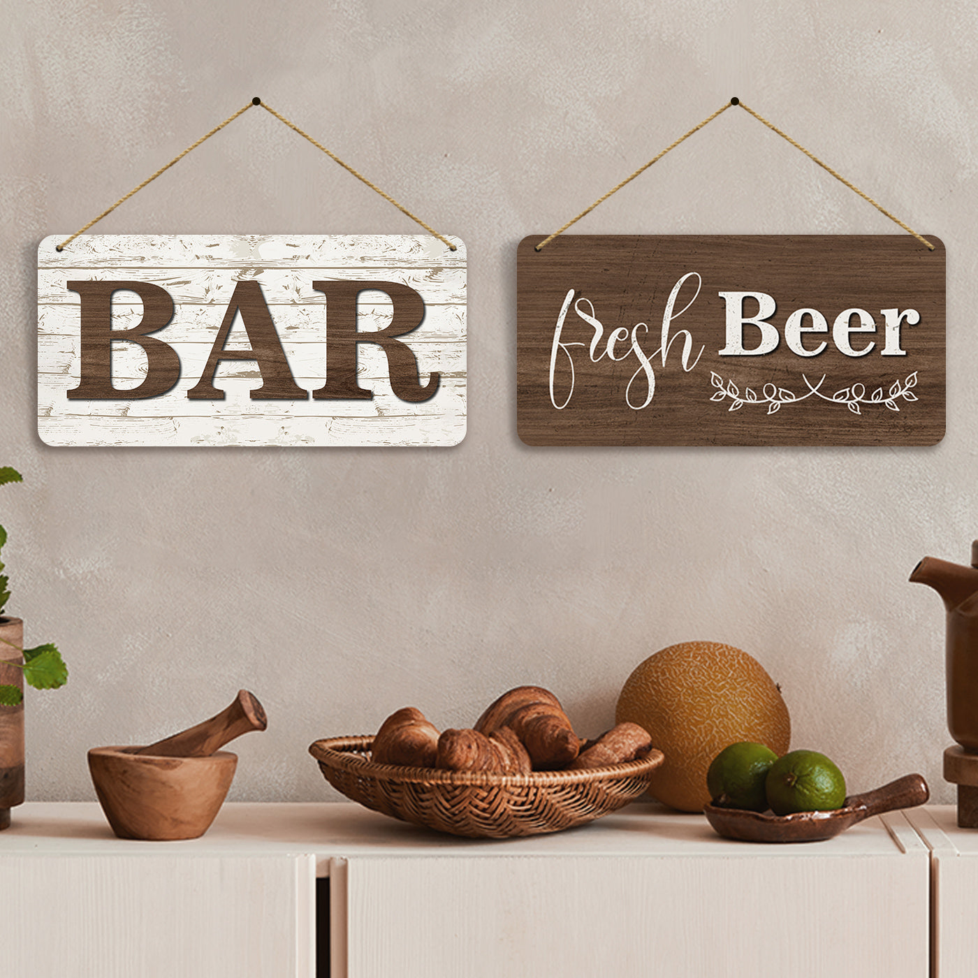 Hanging - Set of 2